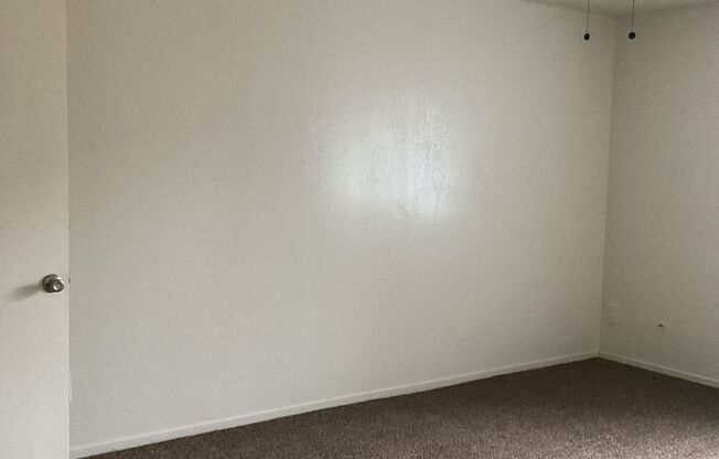 2 beds, 1 bath, 968 sqft, $1,345, Unit 1632-139