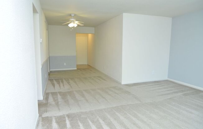 1 bed, 1 bath, 750 sqft, $940, Unit 6-23