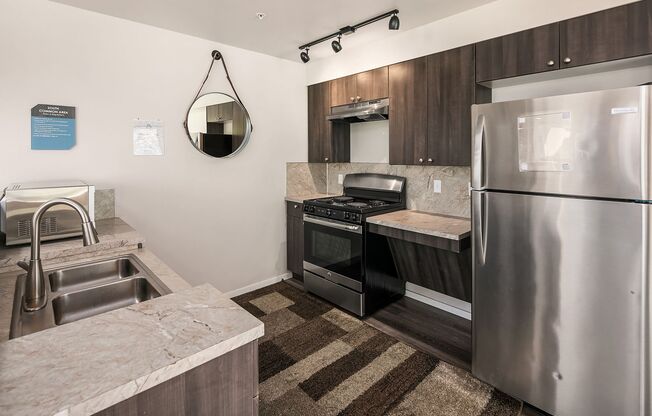 Studio, 1 bath, 186 sqft, $1,495, Unit 317