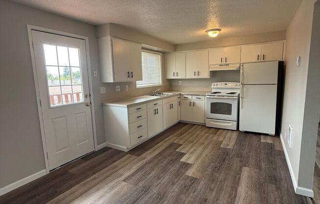 475-18th Ave SE