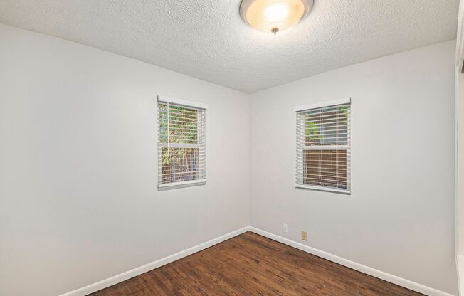 2 beds, 1 bath, $1,475