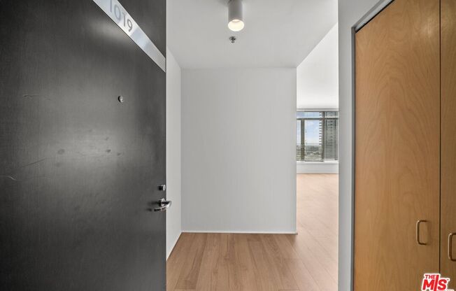 1 bed, 1 bath, 790 sqft, $2,600, Unit 1019