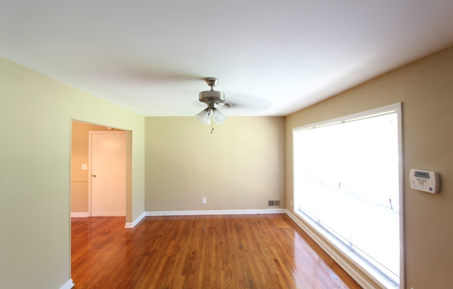 New On The Market!! Will not last long at this price. Better Hurry!!