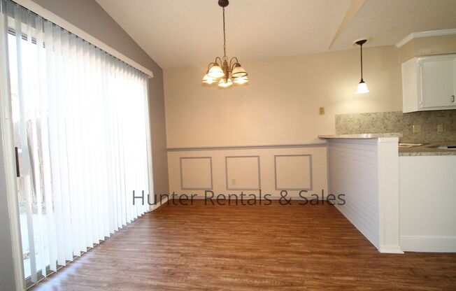 3 beds, 2 baths, $1,150