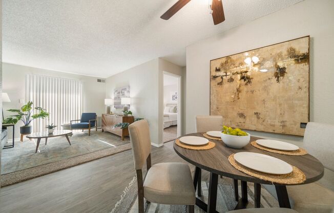 1 bed, 1 bath, 700 sqft, $789, Unit 101