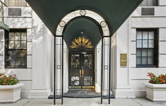 71 PARK AVE