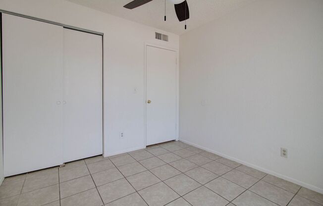 3 beds, 2 baths, $2,300