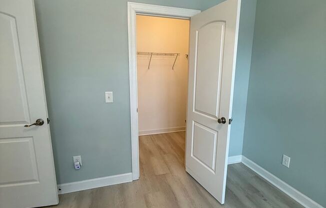 3BR/3BA in Prime Gallatin Location with Lawncare Included