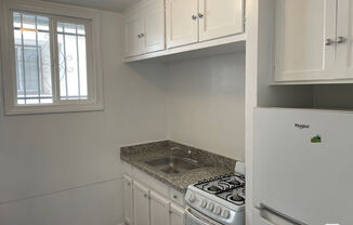 1620 S ST ANDREWS PL