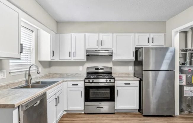 2 beds, 1.5 baths, 915 sqft, $1,400, Unit MC 109