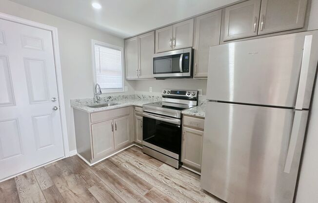 403 Price Ave