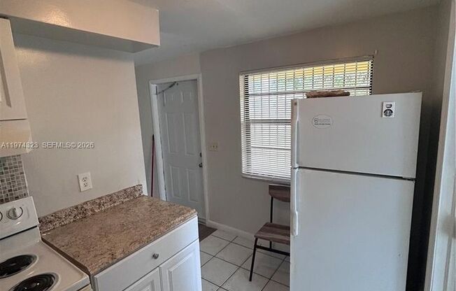 91 NE 6TH CT DEERFIELD BEACH, FL 33441