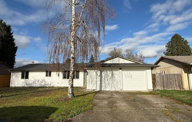 Ranch Style 4 Bedroom Beaverton Home!!