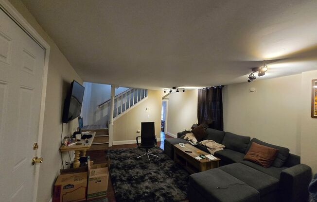 3 Bedroom 1 Bath  - Single Family Home!