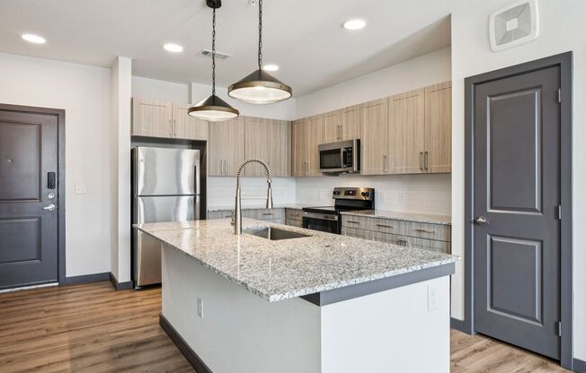 2 beds, 2 baths, 998 sqft, $1,599, Unit 1104