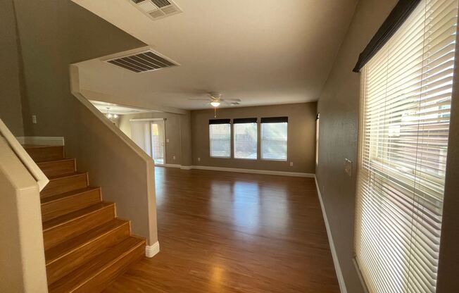 2325 Cockatoo Drive