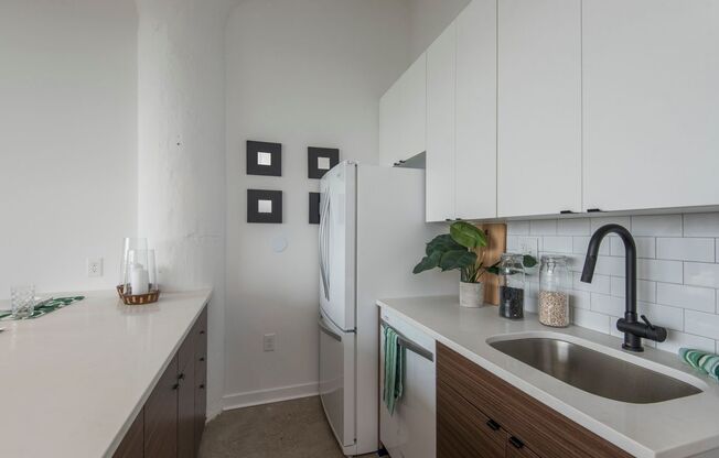 Studio, 1 bath, 620 sqft, $1,350, Unit Unit 507