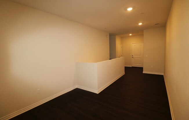 1 bed, 2 baths, 1,030 sqft, $2,395, Unit 604-302