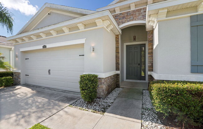 32848 SAND CRK DR