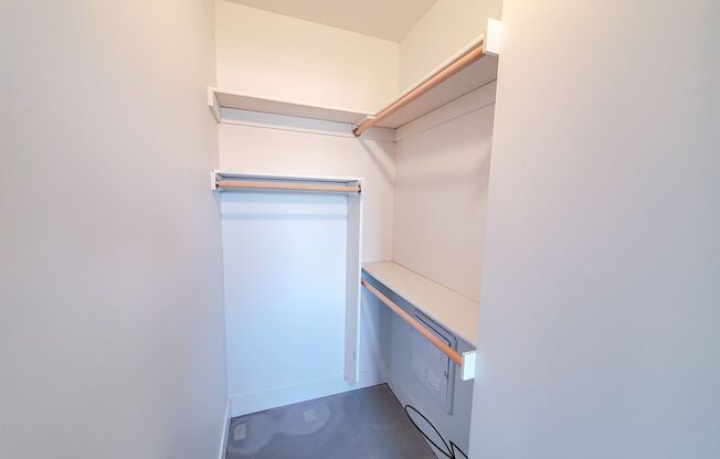 Studio, 1 bath, 527 sqft, $1,015, Unit A403