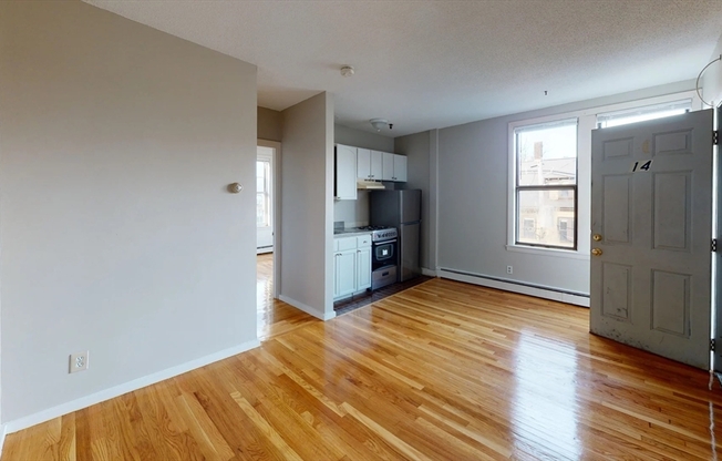 1 bed, 1 bath, 364 sqft, $2,195, Unit 14