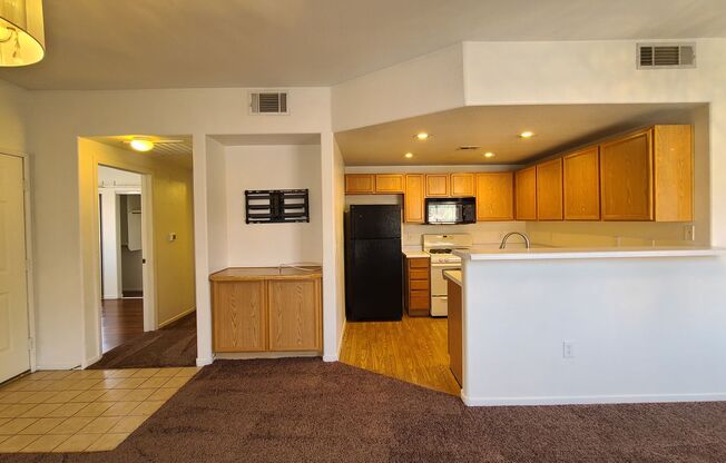 2 Bedroom Condo located in Southwest Las Vegas