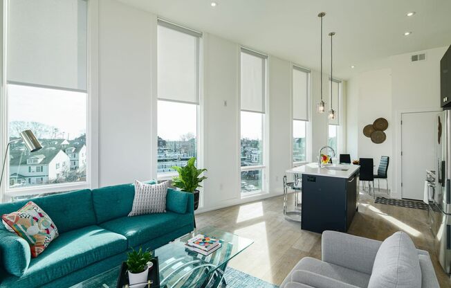 2 beds, 2 baths, 865 sqft, $1,799, Unit Unit 202