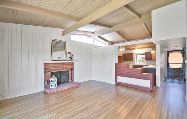 3 Bedroom 2 Bath Home For Lease