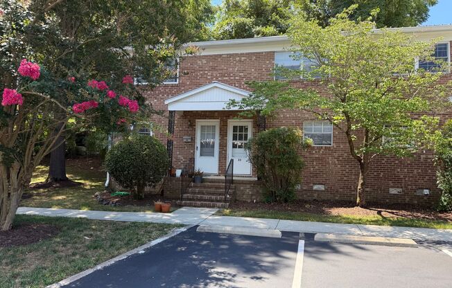 Newly Renovated 2-Bedroom Gem in Prime Carrboro Location & Leasing Special Available!