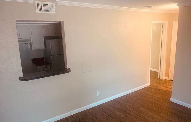 1 bed, 1 bath, 666 sqft, $1,175, Unit 1-230