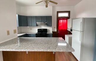 1309 E Carson