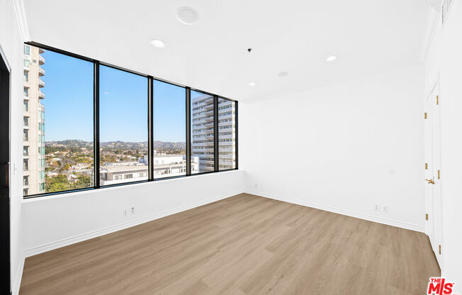 3 beds, 4 baths, 2,814 sqft, $18,000, Unit PH1505