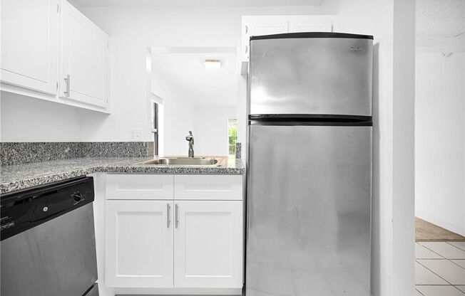 Colonial Village - 7550 Stirling Rd