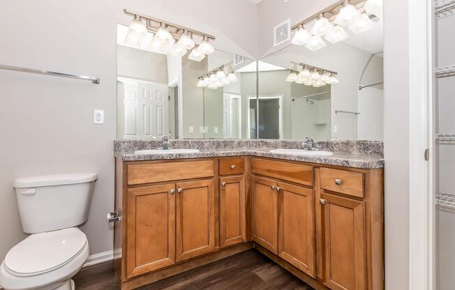 2 beds, 1 bath, 895 sqft, $1,746