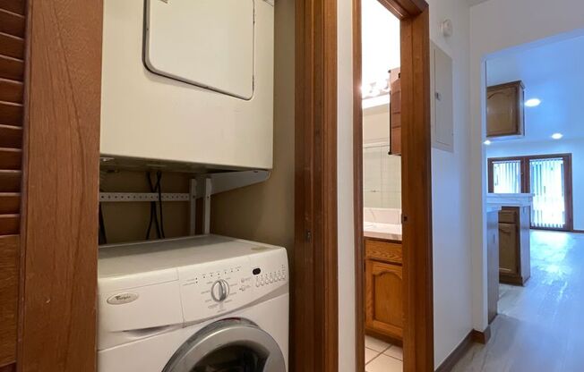 1 bed, 1 bath, 572 sqft, $2,195, Unit 320