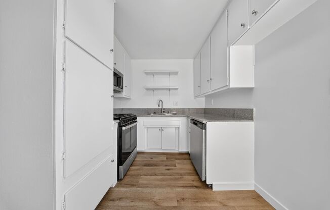 1 bed, 1 bath, 480 sqft, $2,025, Unit 009#C06