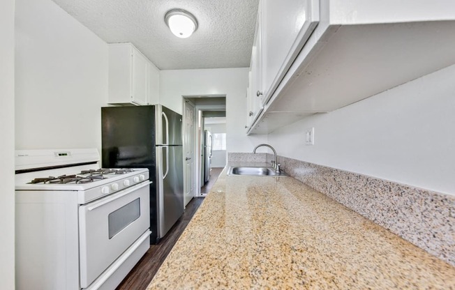 Granite  ; Kitchen