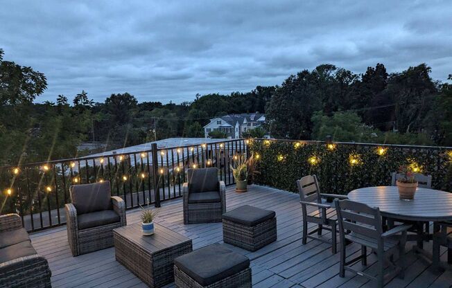 1 bed, 1 bath, $1,895, Unit LL - 312