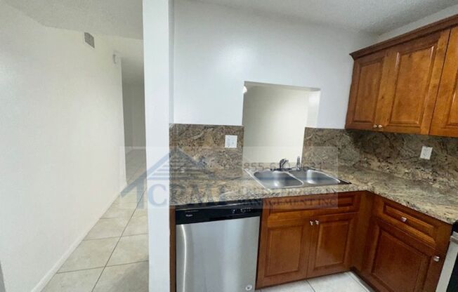 3 beds, 2 baths, 1,015 sqft, $2,595, Unit 2-312
