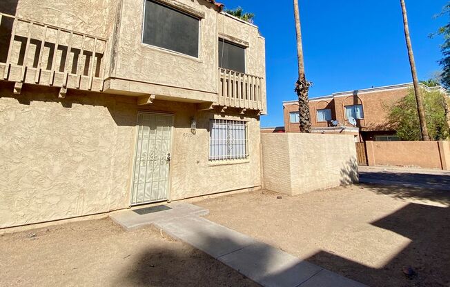 3 Bedroom 1 Bathroom in Hallcraft Villas