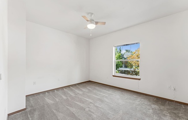 Reedville Commons Apartments in Aloha, Oregon Bedroom