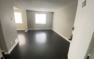 2 beds, 1 bath, $795, Unit #12