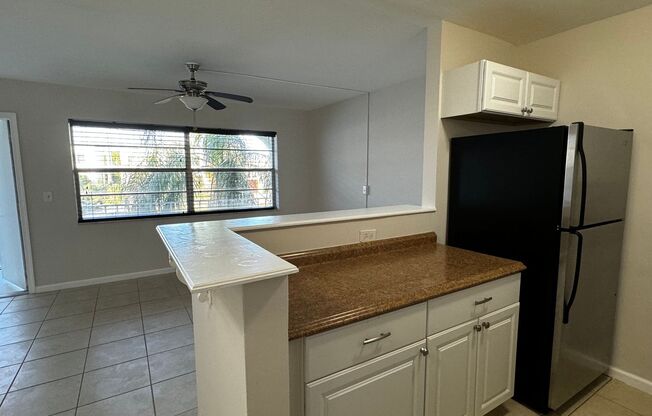 1 bed, 1 bath, 650 sqft, $1,750, Unit 11