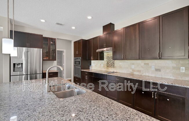 12143 SUMTER DR