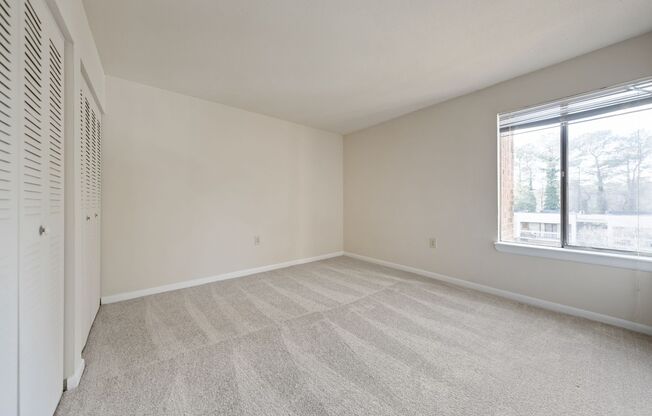 3 beds, 2 baths, $1,400, Unit Unit 202B