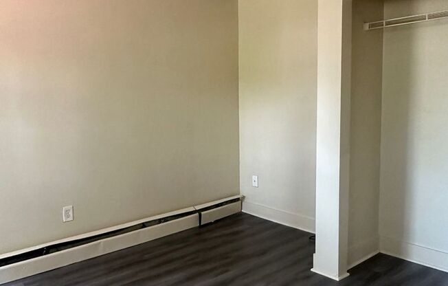 3 beds, 1 bath, $1,575