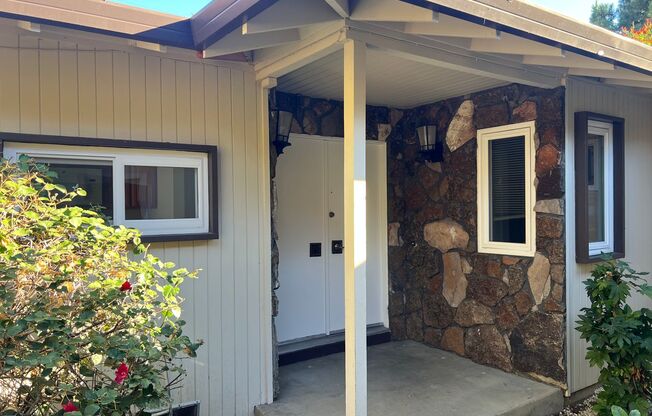 1265-1267 W. Washington Avenue