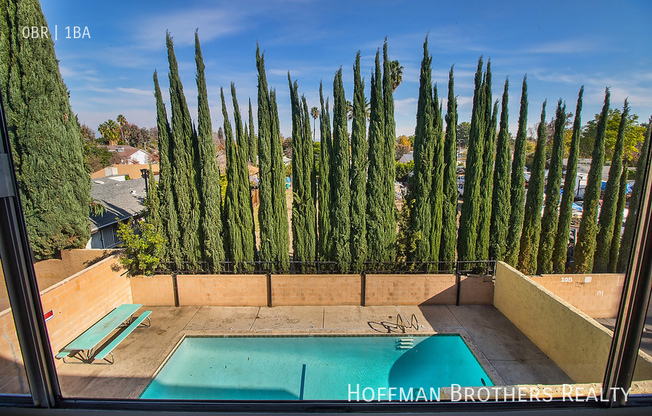 6548 SEPULVEDA BLVD
