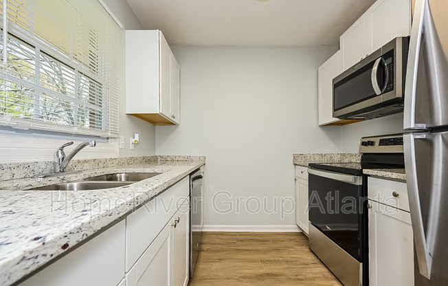 126 AMBERWOOD LN