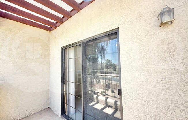 2 beds, 2 baths, 858 sqft, $1,599, Unit 243